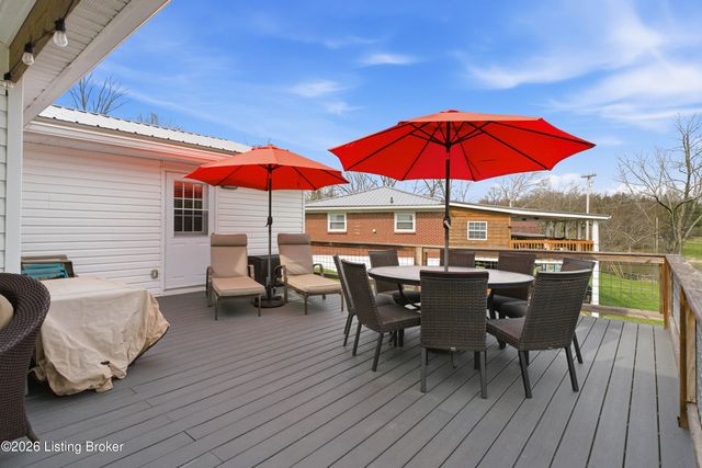 1337 Beaver Lake Rd, Lawrenceburg, KY 40342