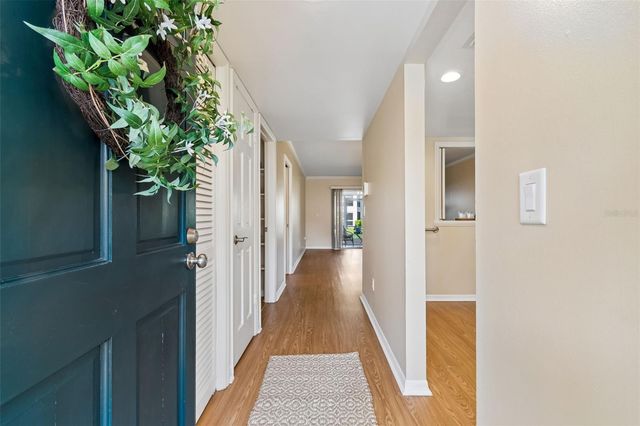 10340 CARROLLWOOD LANE 163, Tampa, FL 33618