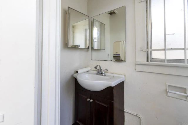 3128 El Cajon Boulevard, San Diego, CA 92104