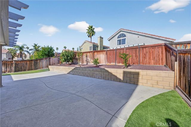 13632 Kings Canyon Court, Fontana, CA 92336
