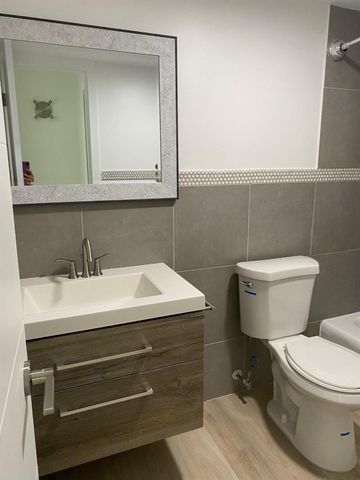 1271 NW 13th Street 361e, Boca Raton, FL 33486