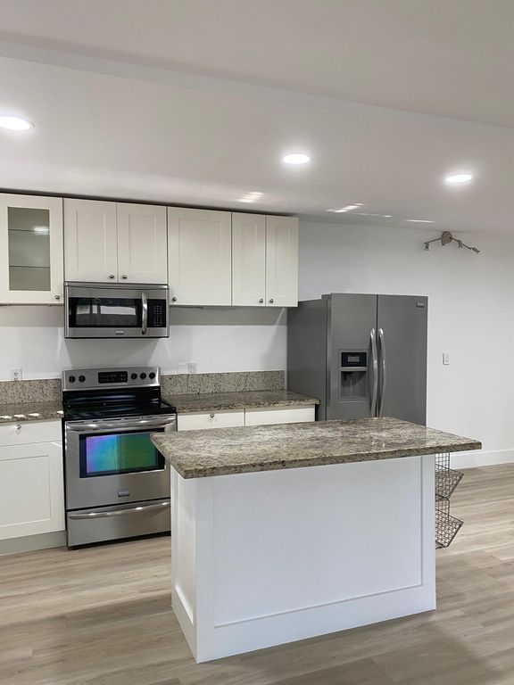 1271 NW 13th Street 361e, Boca Raton, FL 33486