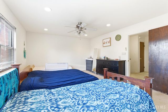 1705 Merrywood Drive, Edison, NJ 08817
