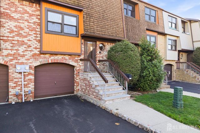 1705 Merrywood Drive, Edison, NJ 08817