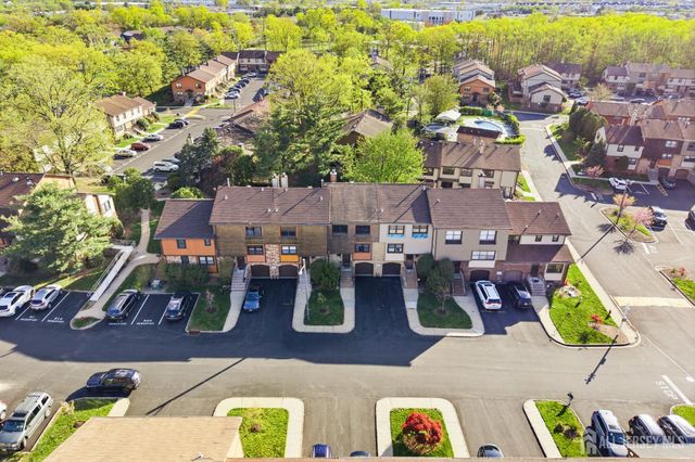 1705 Merrywood Drive, Edison, NJ 08817