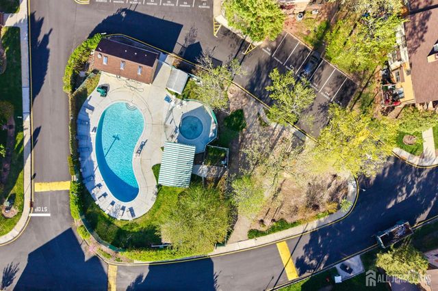 1705 Merrywood Drive, Edison, NJ 08817