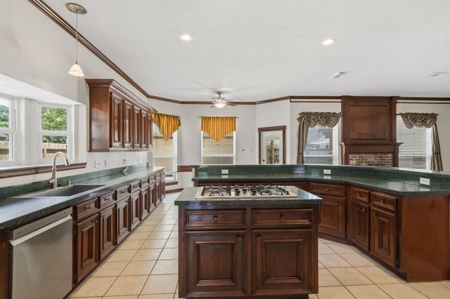 7907 Theiss Hill Drive, Spring, TX 77379