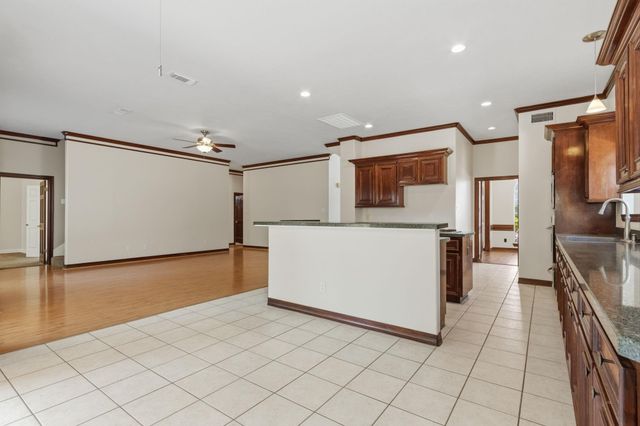 7907 Theiss Hill Drive, Spring, TX 77379