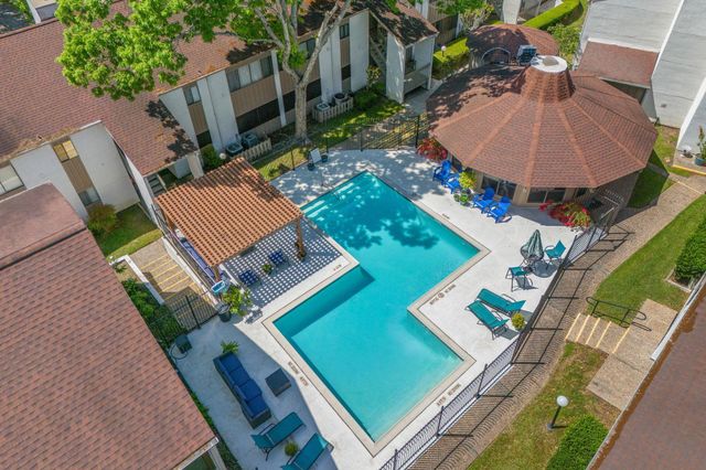 12100 Melville Drive 407D, Montgomery, TX 77356