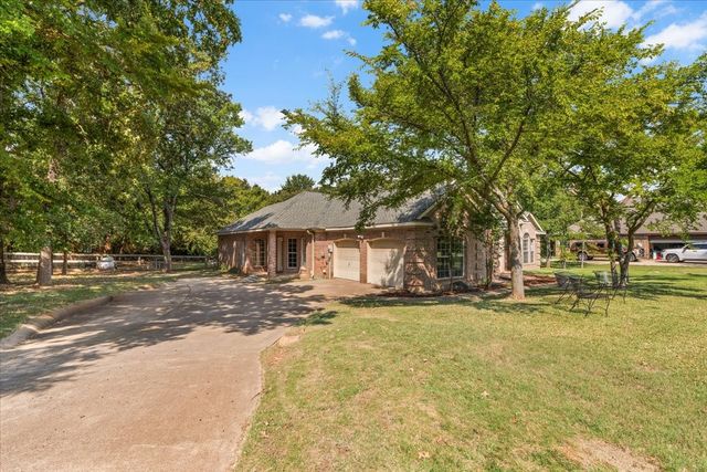 910 Crystal Cove, Oak Point, TX 75068