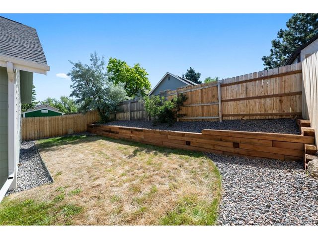 17419 E Whitaker Dr, Aurora, CO 80015