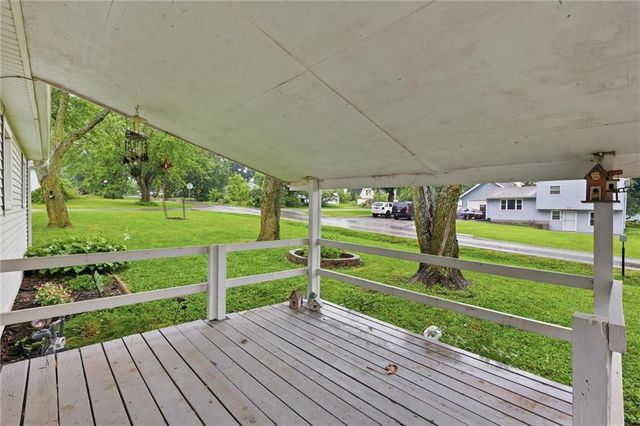 17511 Montgall Drive, Belton, MO 64012