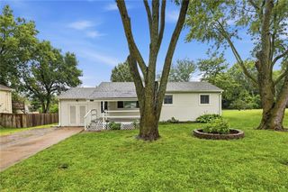 17511 Montgall Drive, Belton, MO 64012