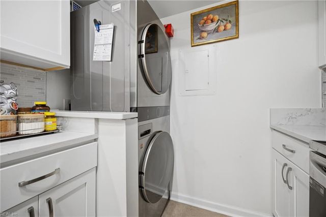810 E Ocean View Ave Apt 107, Norfolk, VA 23503