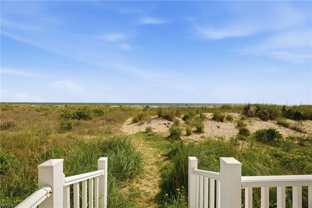810 E Ocean View Ave Apt 107, Norfolk, VA 23503