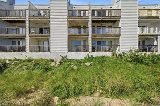 810 E Ocean View Ave Apt 107, Norfolk, VA 23503