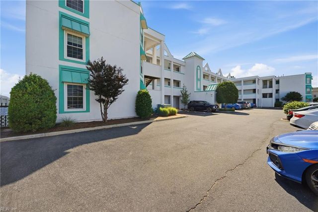 810 E Ocean View Ave Apt 107, Norfolk, VA 23503
