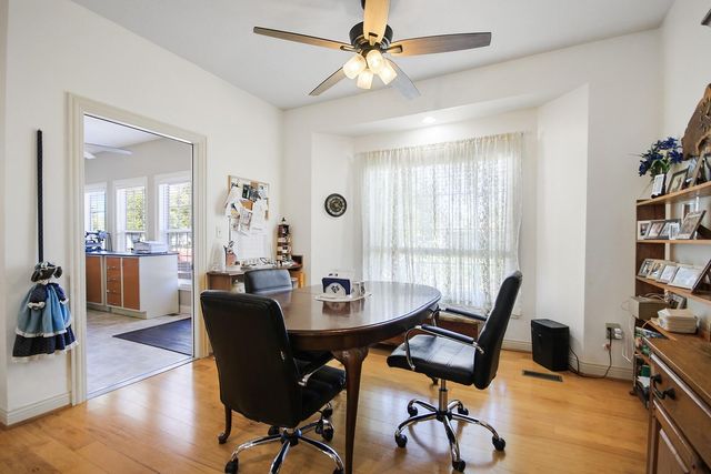 822 S CENTRAL ST, Centralia, MO 65240