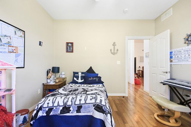 822 S CENTRAL ST, Centralia, MO 65240