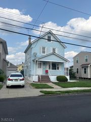 104 Lincoln Ave, Carteret Boro, NJ 07008