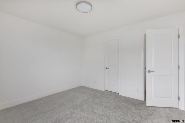 12606 Glenn Street, Omaha, NE 68138