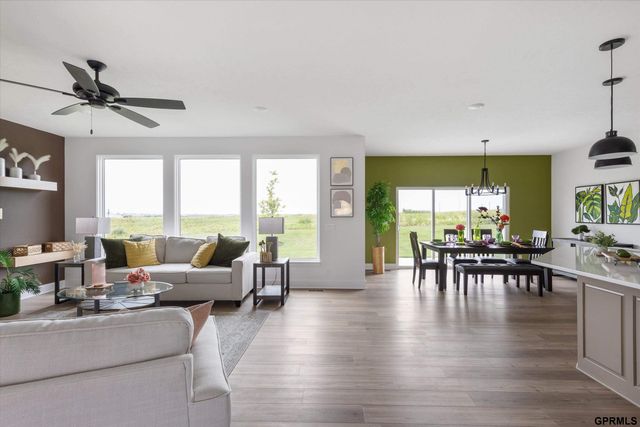 12606 Glenn Street, Omaha, NE 68138