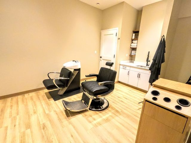 70 Leo M Birmingham 508, Boston, MA 02135