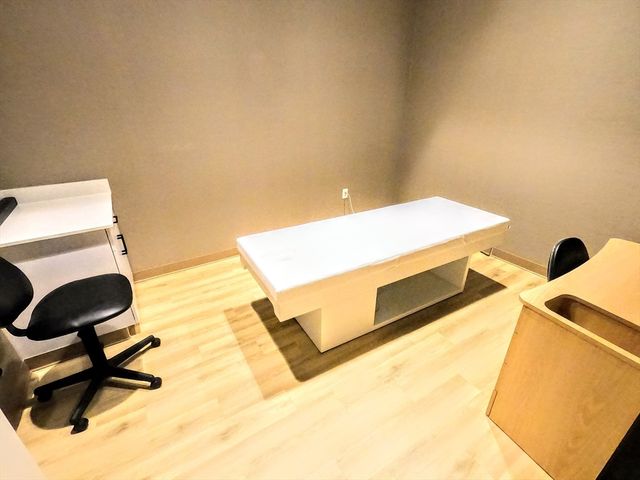 70 Leo M Birmingham 508, Boston, MA 02135