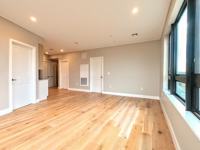 70 Leo M Birmingham 508, Boston, MA 02135