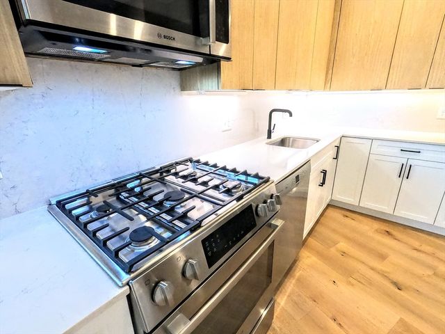 70 Leo M Birmingham 508, Boston, MA 02135