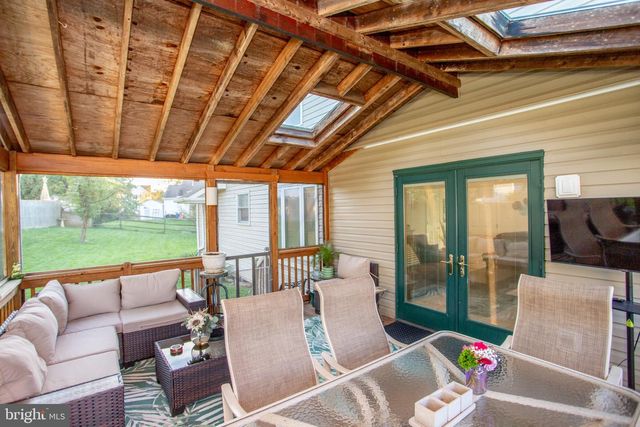 4969 W ROLLING GLEN DR, Pipersville, PA 18947