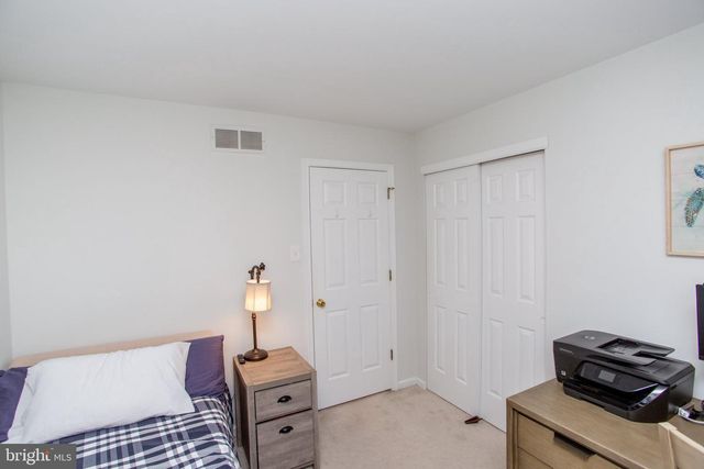 4969 W ROLLING GLEN DR, Pipersville, PA 18947