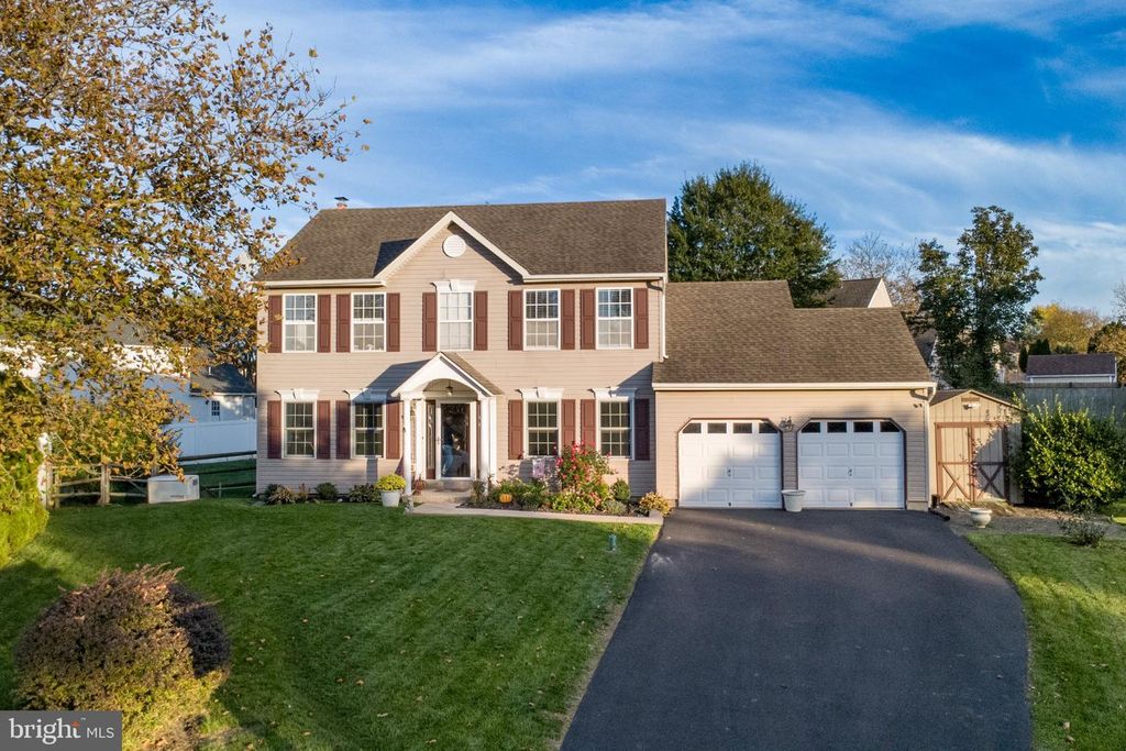 4969 W ROLLING GLEN DR, Pipersville, PA 18947