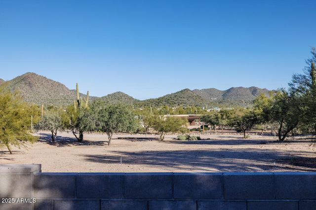 37526 N 26TH Street, Cave Creek, AZ 85331