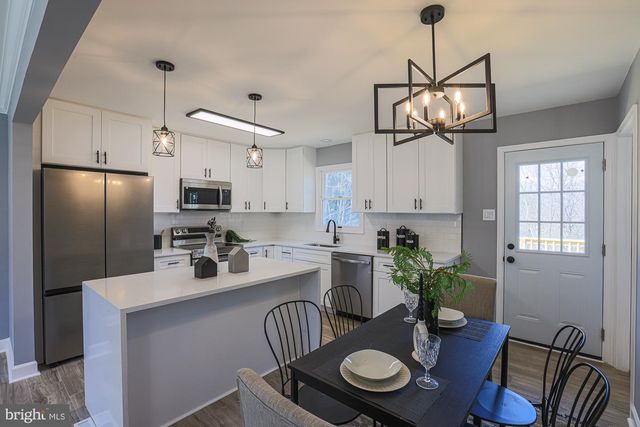 704 YORKMINSTER LN, Westminster, MD 21158