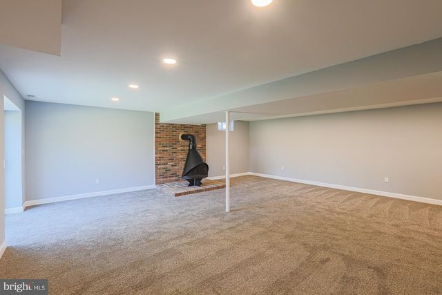 704 YORKMINSTER LN, Westminster, MD 21158