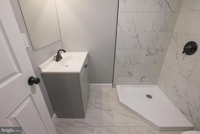 704 YORKMINSTER LN, Westminster, MD 21158