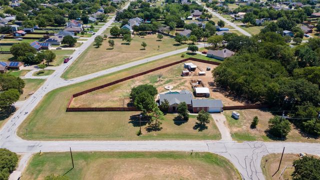 117 Buckboard Drive, Oak Point, TX 75068