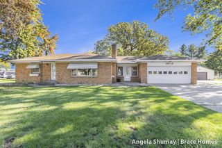 3800 Ivanrest Avenue, Grandville, MI 49418