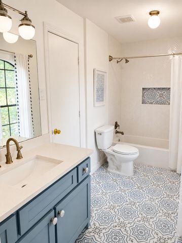 9321 Highedge Circle, Dallas, TX 75238