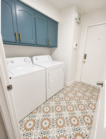 9321 Highedge Circle, Dallas, TX 75238