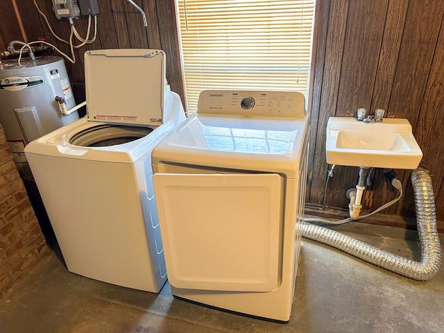 4082 E Cottonwood Rd, Dothan, AL 36301