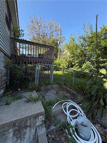 819 Monroe Avenue, Kansas City, MO 64124