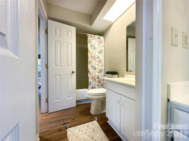 2745 Von Thuringer Court, Charlotte, NC 28210