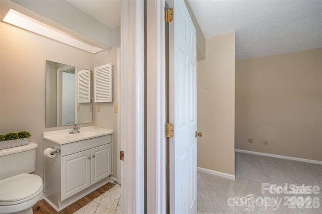 2745 Von Thuringer Court, Charlotte, NC 28210