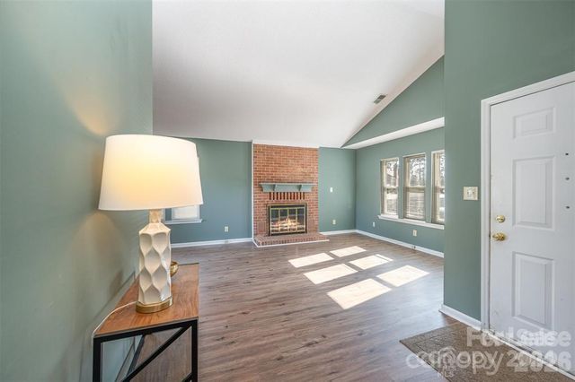 2745 Von Thuringer Court, Charlotte, NC 28210