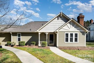 2745 Von Thuringer Court, Charlotte, NC 28210