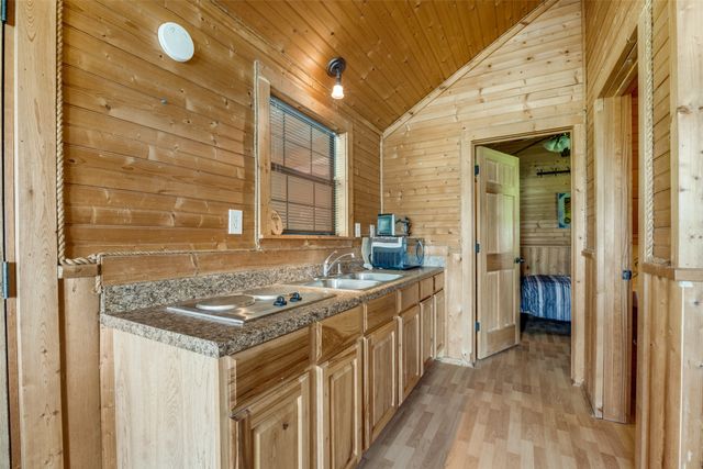 586 Pleasant Home Road, Sherman, TX 75092