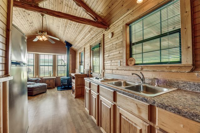 586 Pleasant Home Road, Sherman, TX 75092