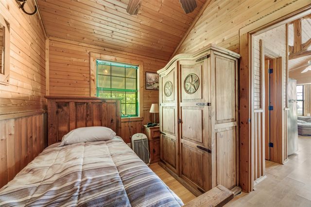 586 Pleasant Home Road, Sherman, TX 75092